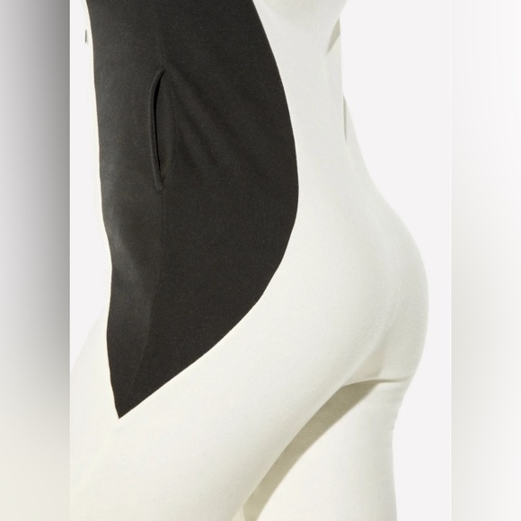 NWT Yitty On My Ivories ,Major Label Pocket hooded Onesie |Size XL - Picture 4 of 5